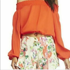 Arden B off the shoulder top/Size Medium